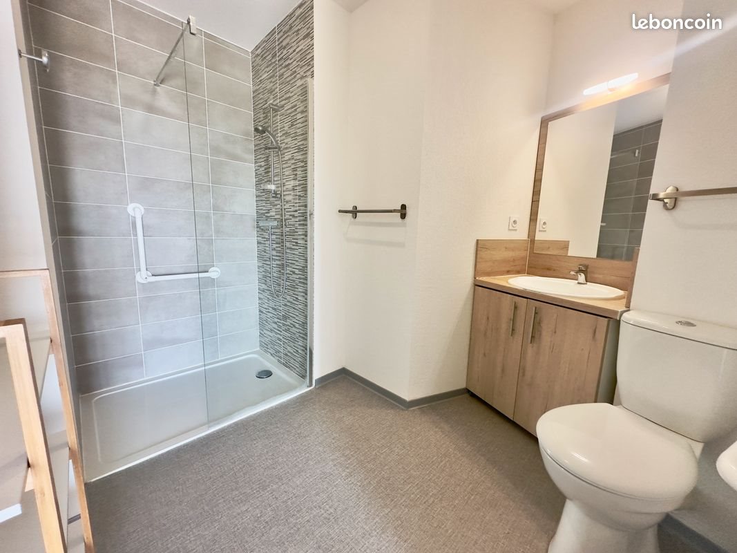 Appartement à louer, 20m², Nîmes