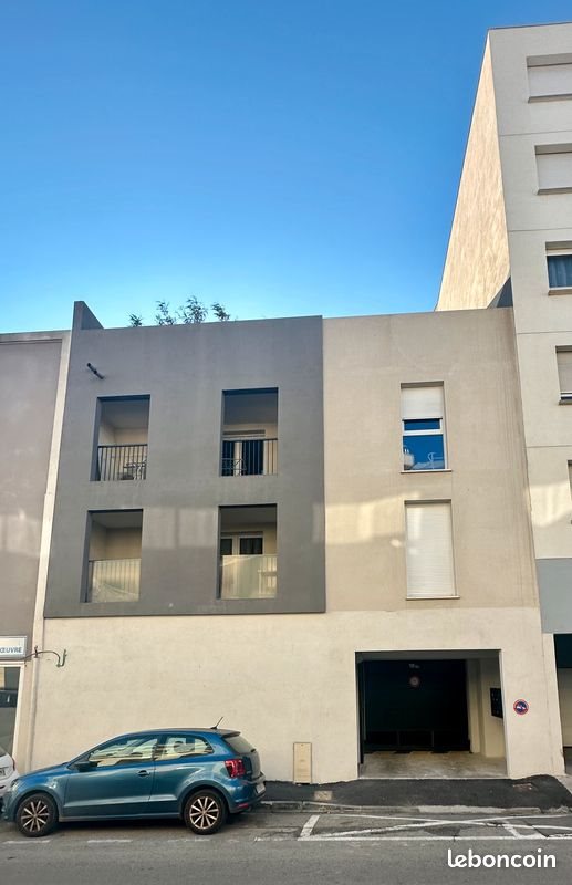 Appartement à louer, 58m², Nîmes