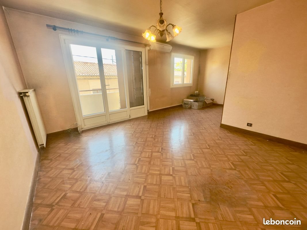 Appartement à vendre, 69m², Nîmes