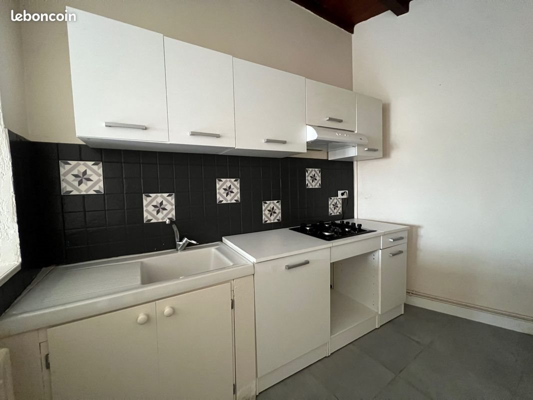 Maison à louer, 75m², Cazères