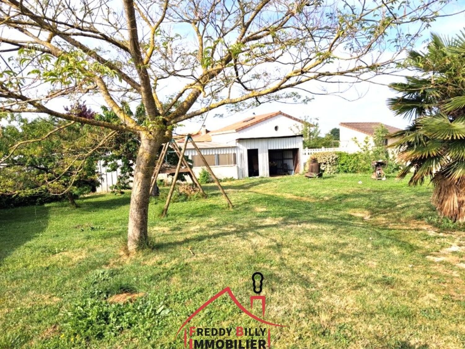 Maison à vendre, 121m², Saint-Varent