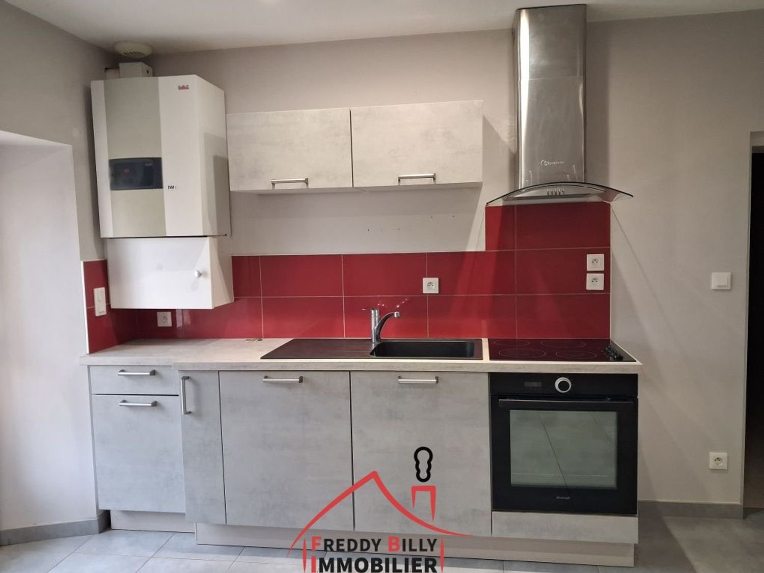 Maison à louer, 71m², Saint-Varent