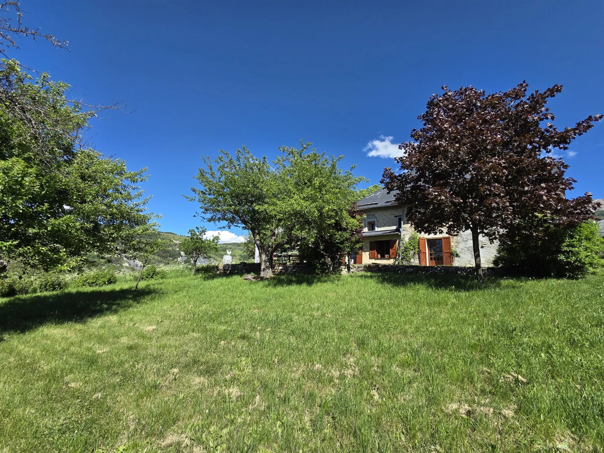 Maison à vendre, 203m², Enchastrayes