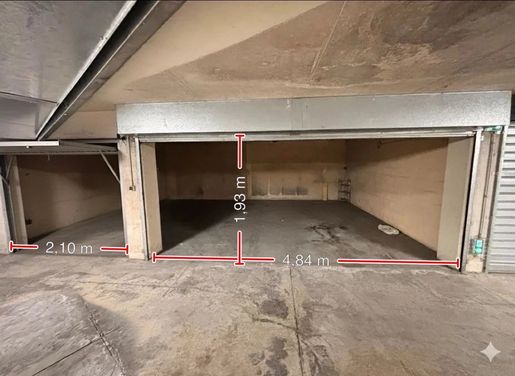 Parking 45 m² · à Antibes · 45 m² · 99 900 €