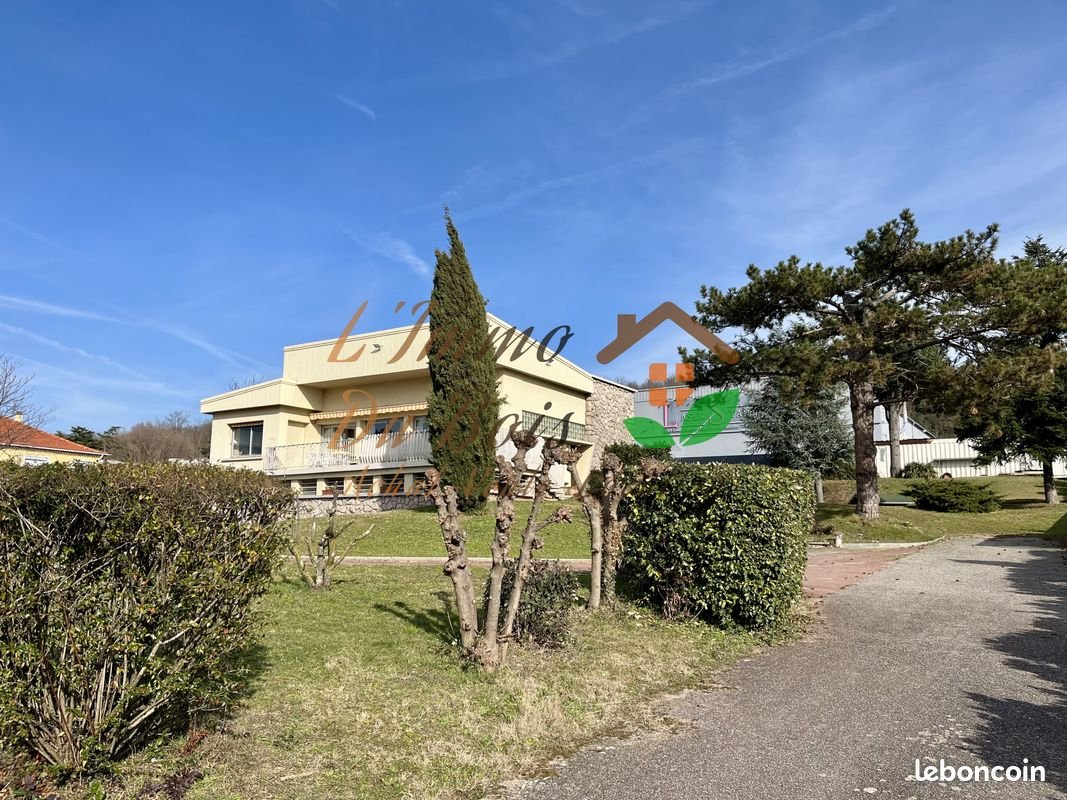 Maison à vendre, 209m², Salaise-sur-Sanne