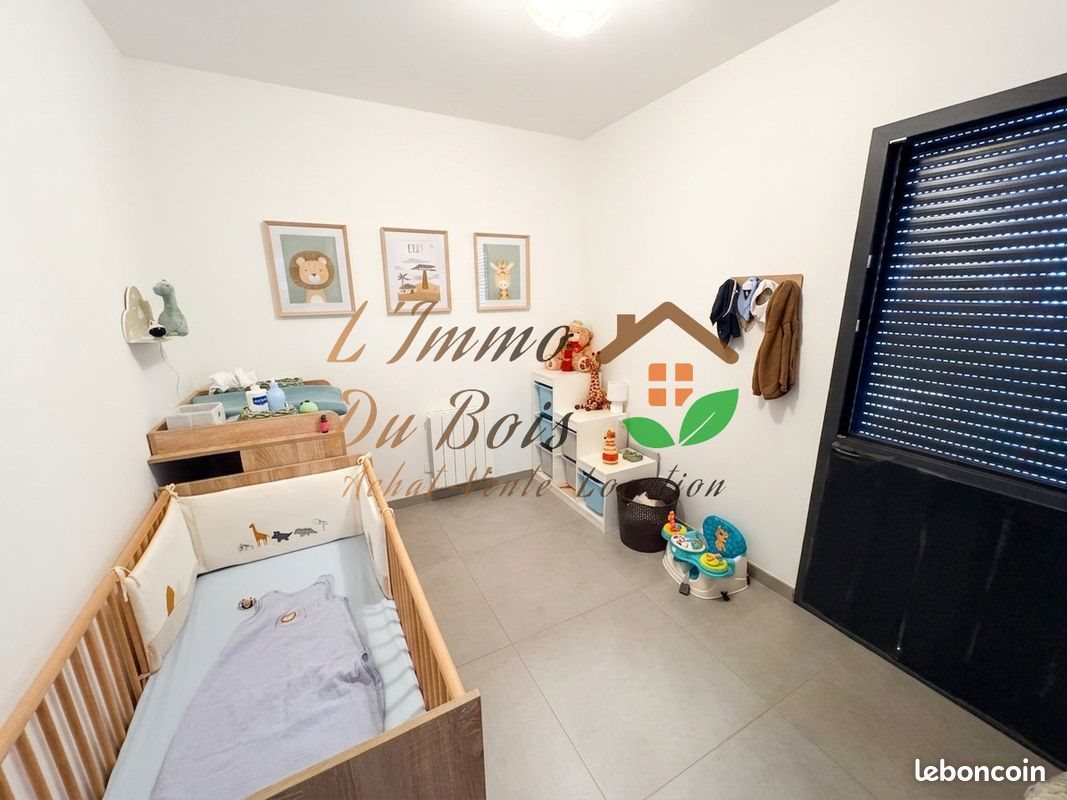 Appartement à louer, 63m², Roussillon