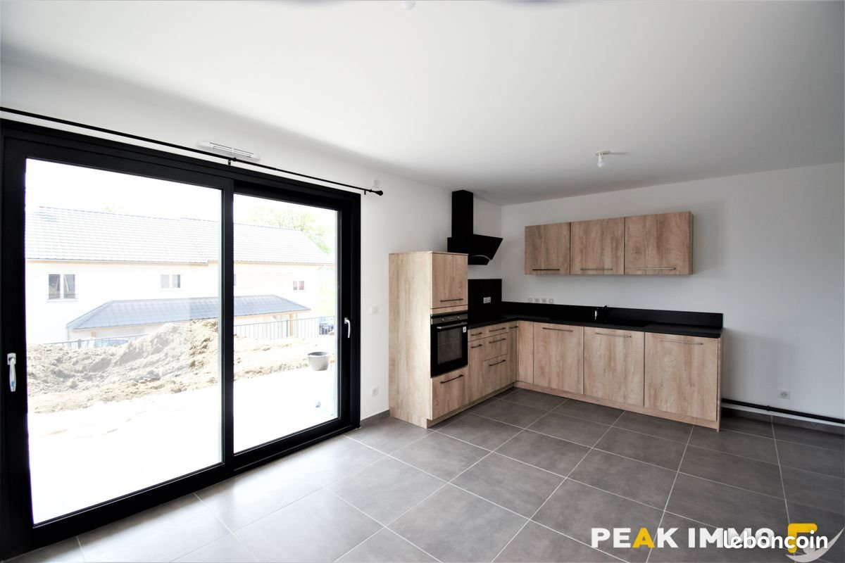 Appartement à louer, 47m², Sales