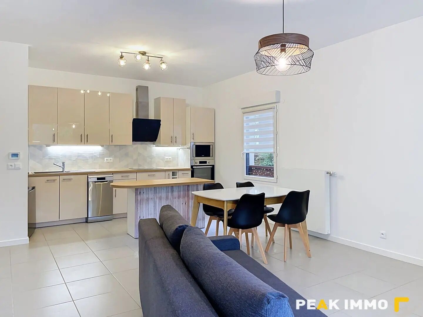 Appartement à louer, 71m², Faverges