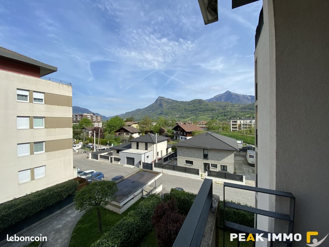 Appartement à louer, 45m², Cluses