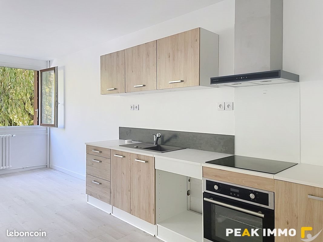 Appartement à louer, 64m², Doussard
