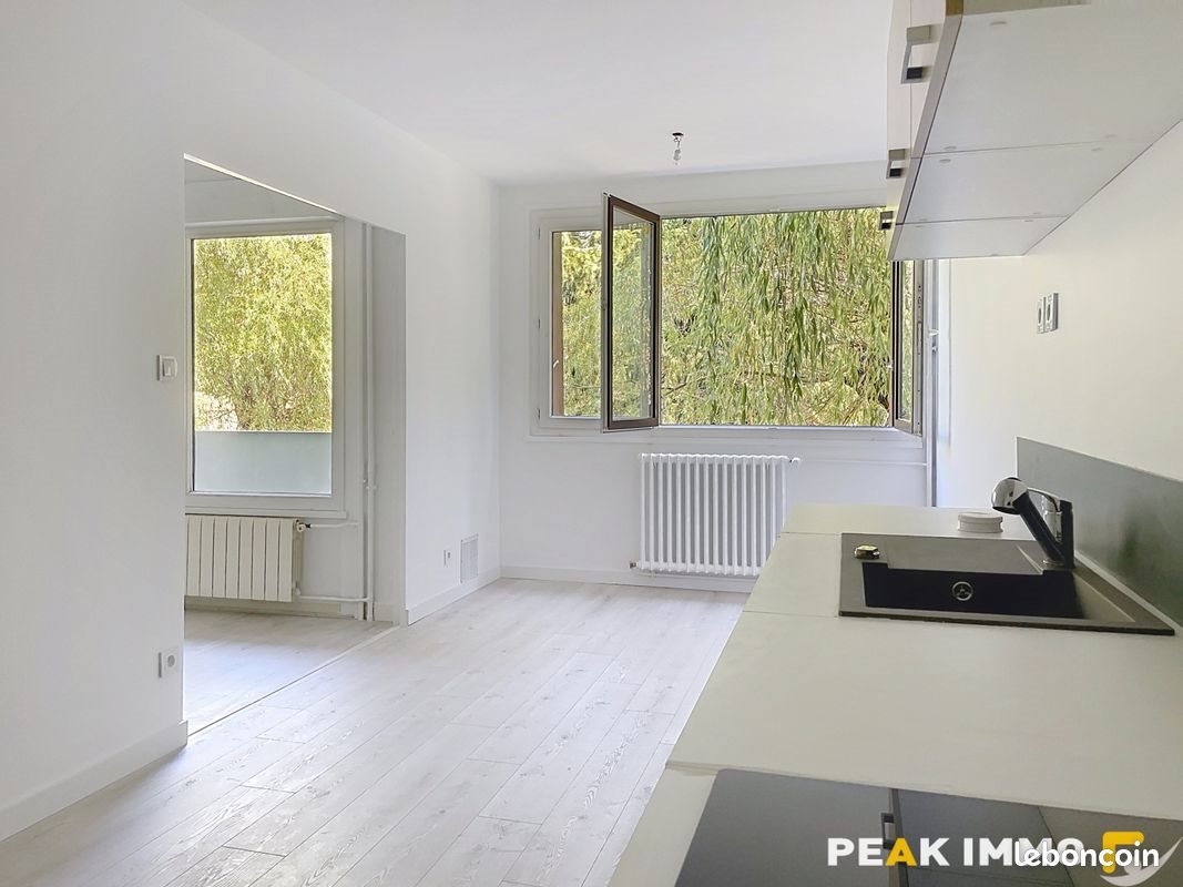 Appartement à louer, 64m², Doussard