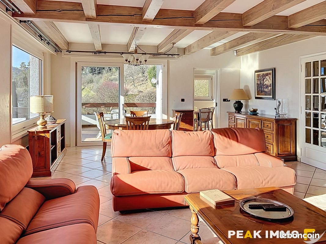 Maison à vendre, 157m², Marignier