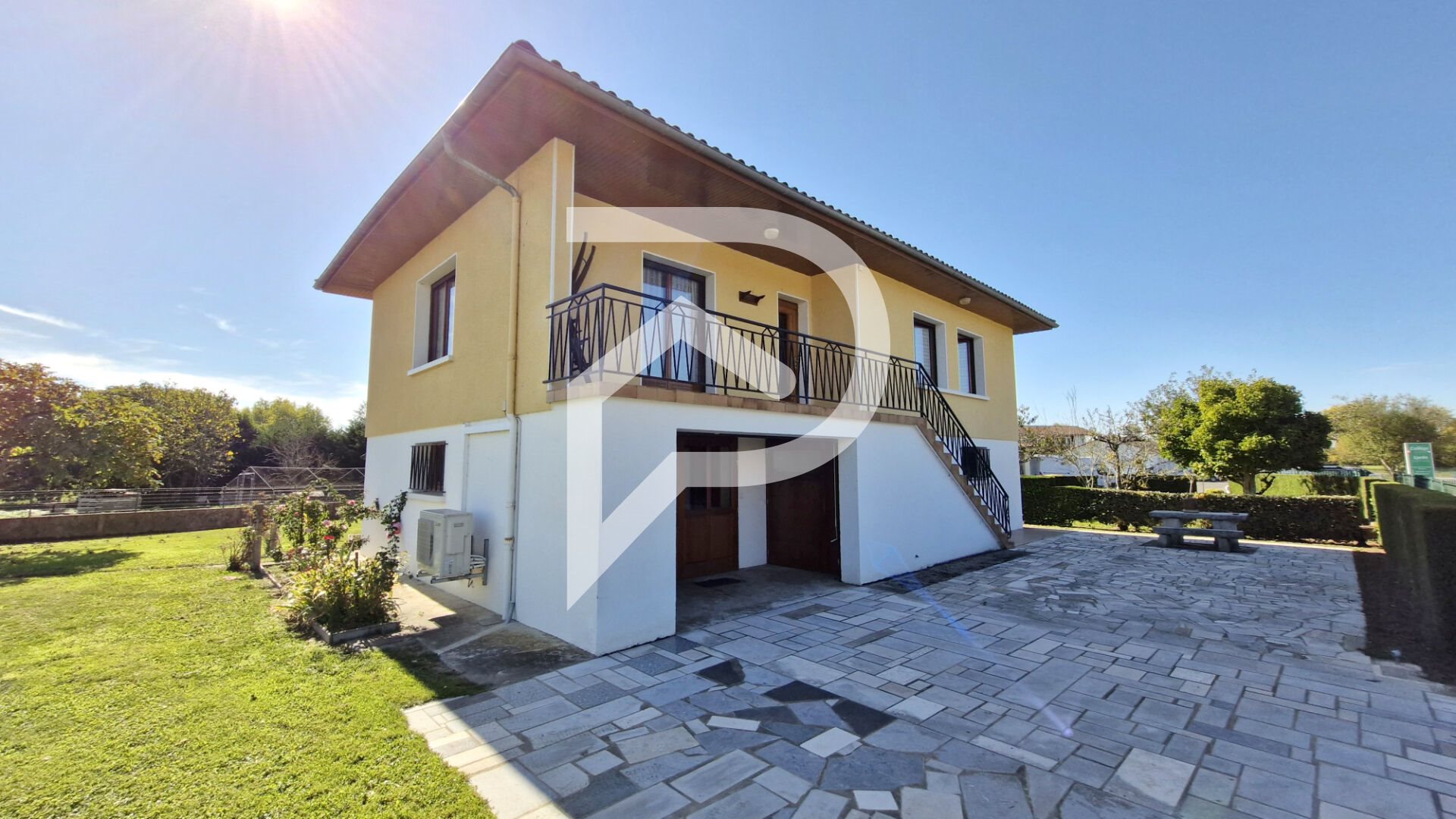 Maison à vendre, 150m², Sauveterre-de-Béarn