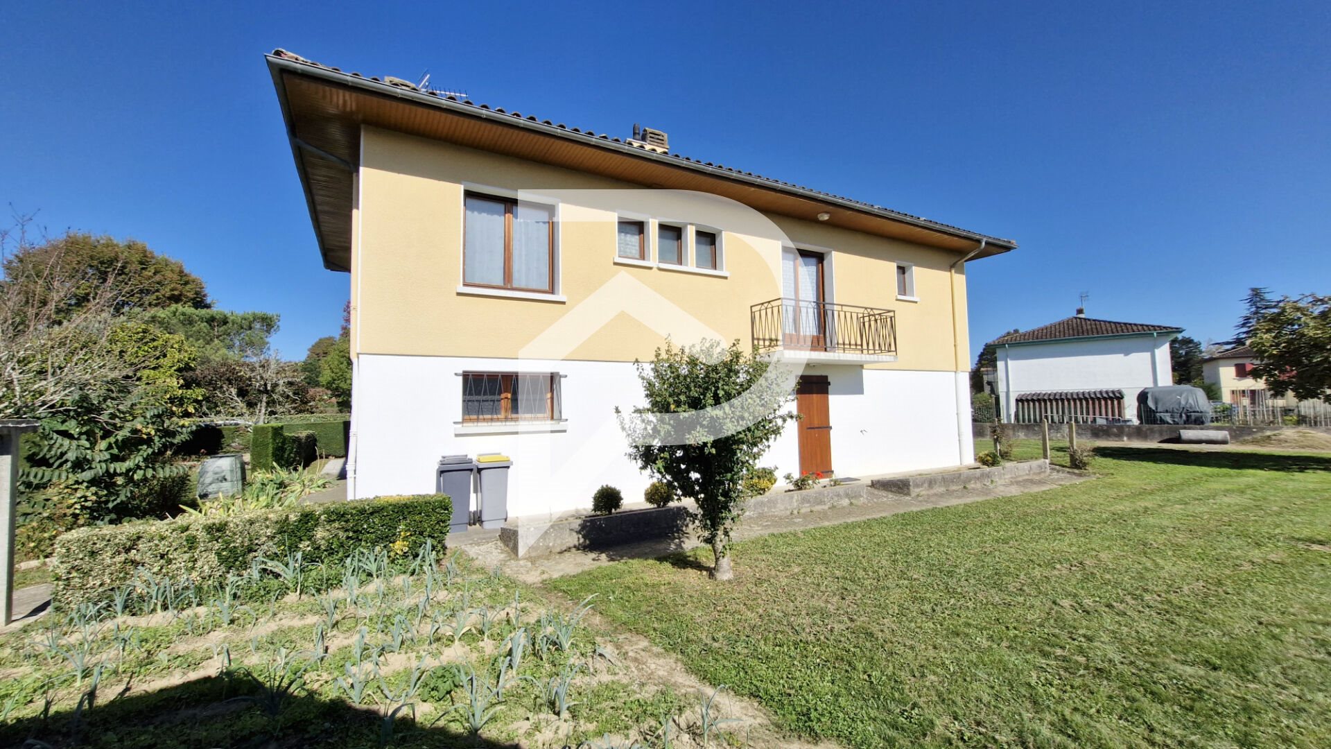 Maison à vendre, 150m², Sauveterre-de-Béarn