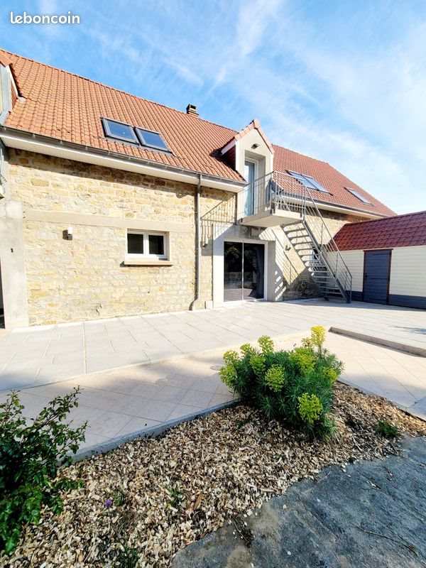 Appartement à louer, 97m², Wimille