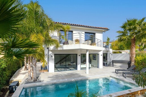 Maison 6 pièces 160 m² · à Sanary-sur-Mer · 160 m² · 1 480 000 €