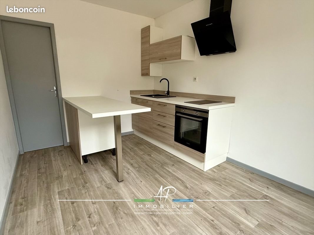 Appartement à louer, 46m², Gray