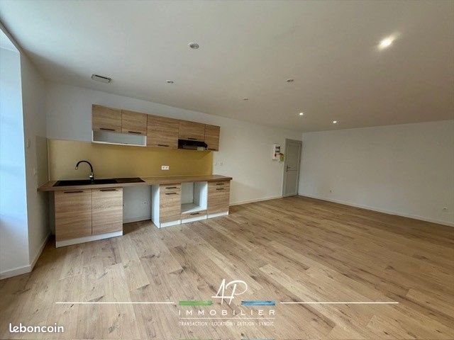 Appartement à louer, 84m², Dampierre-sur-Salon