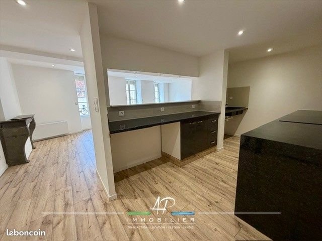 Appartement à louer, 99m², Gray