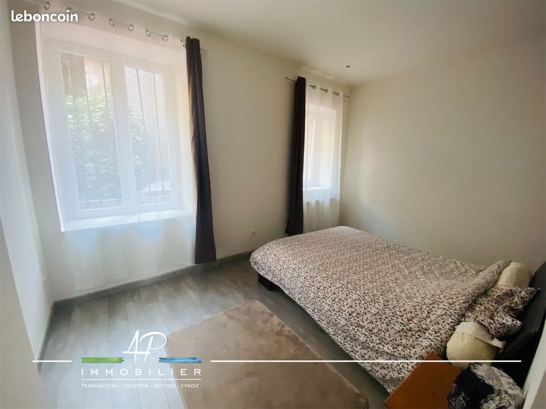 Appartement à louer, 79m², Gray