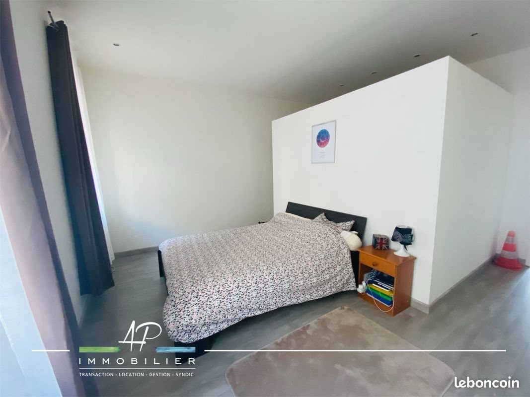 Appartement à louer, 79m², Gray