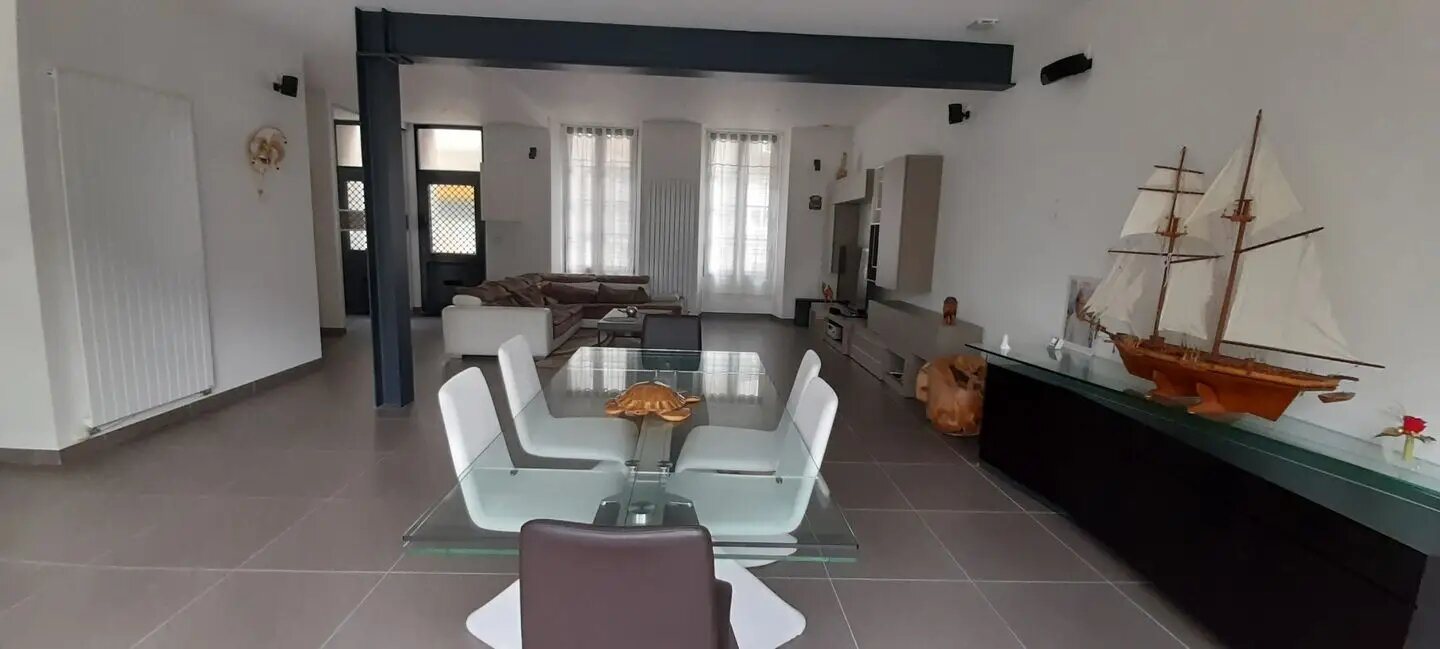 Maison à vendre, 340m², Saint-Brieuc