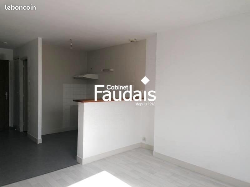 Appartement à louer, 39m², Coutances