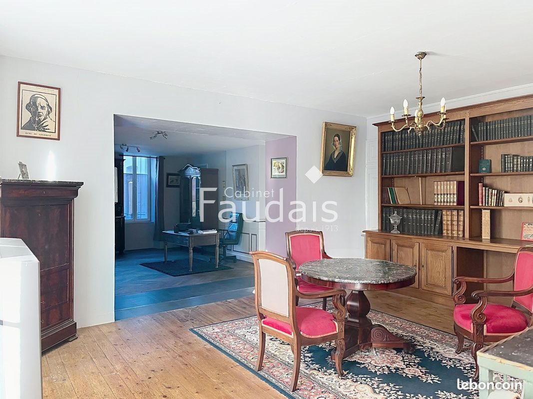 Maison à vendre, 285m², Coutances
