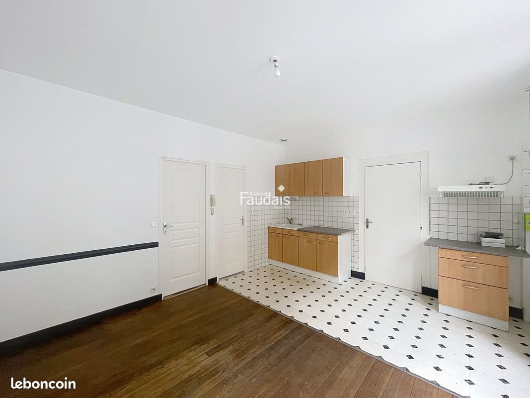 Appartement à louer, 35m², Coutances