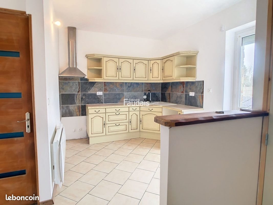 Maison à louer, 110m², Périers