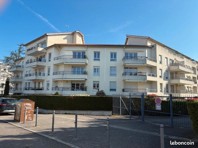 Appartement à louer, 49m², Décines-Charpieu