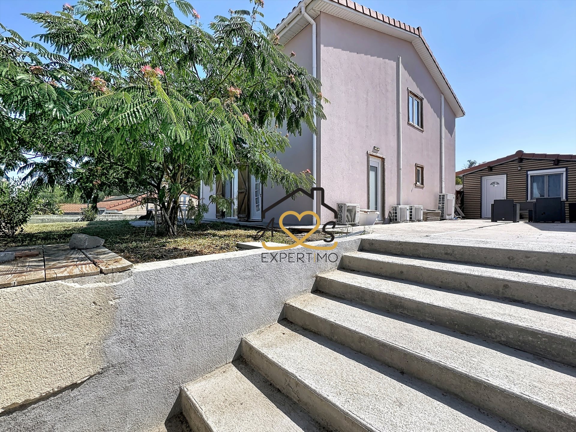 Maison à vendre, 140m², Reignat