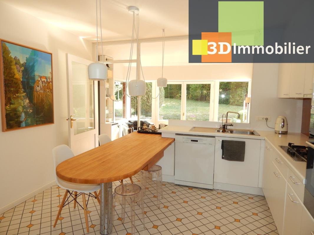 Maison à vendre, 201m², Lons-le-Saunier