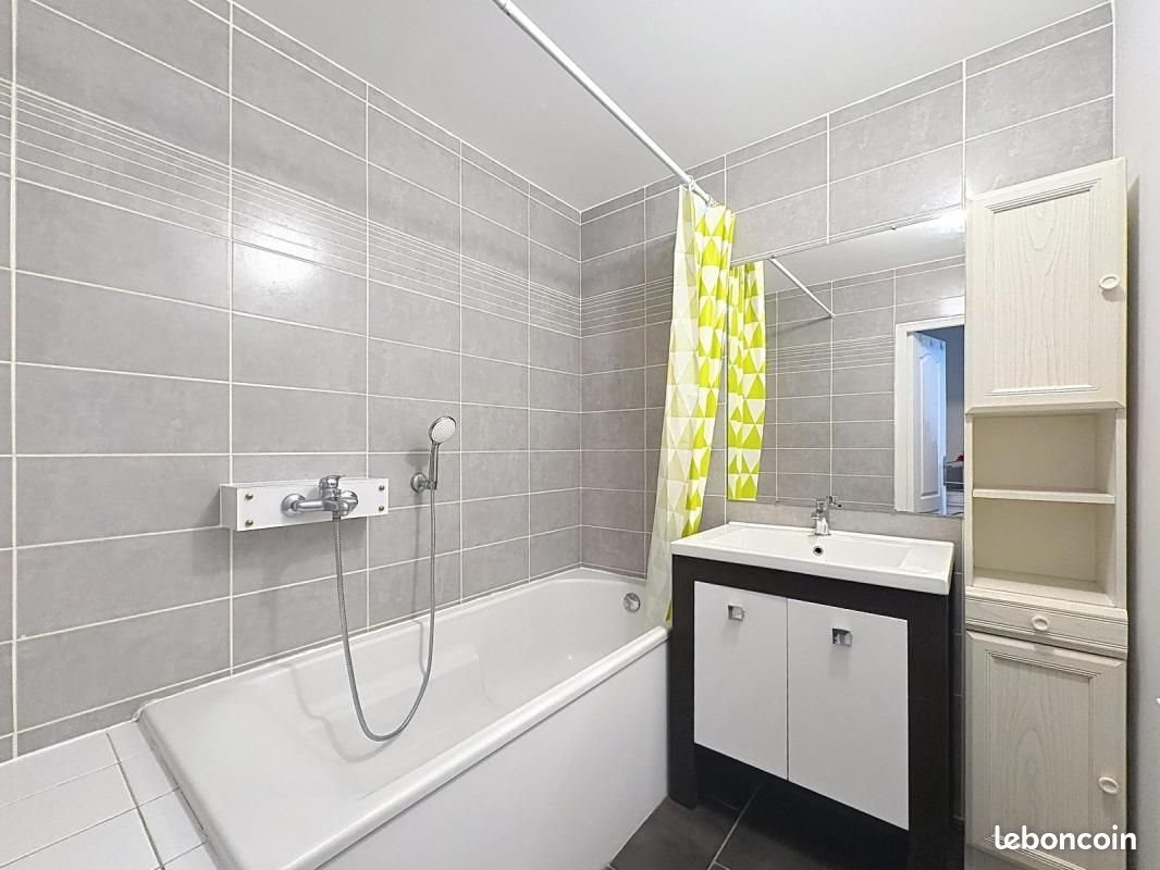 Appartement à louer, 42m², Armentières