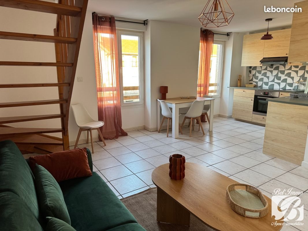 Appartement à louer, 54m², Balan