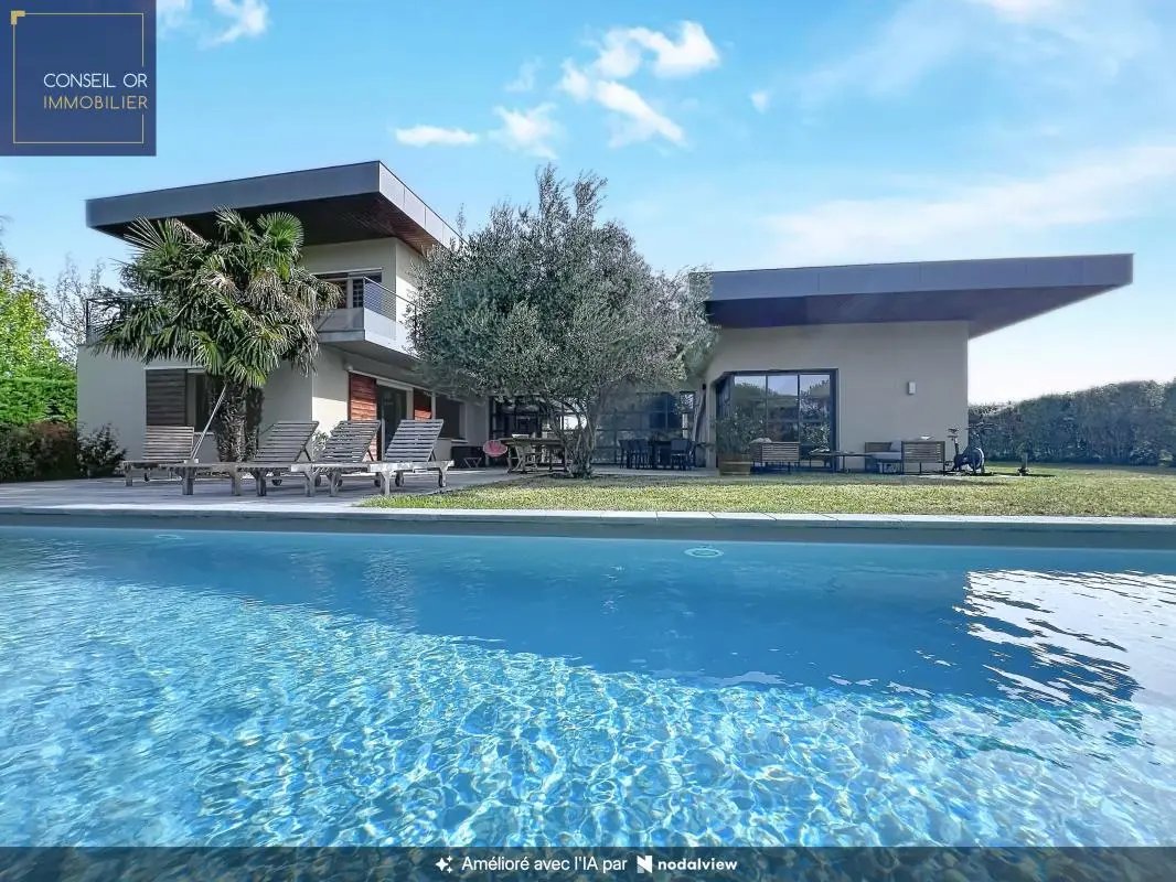 Maison à vendre, 221m², Saint-Genis-Laval