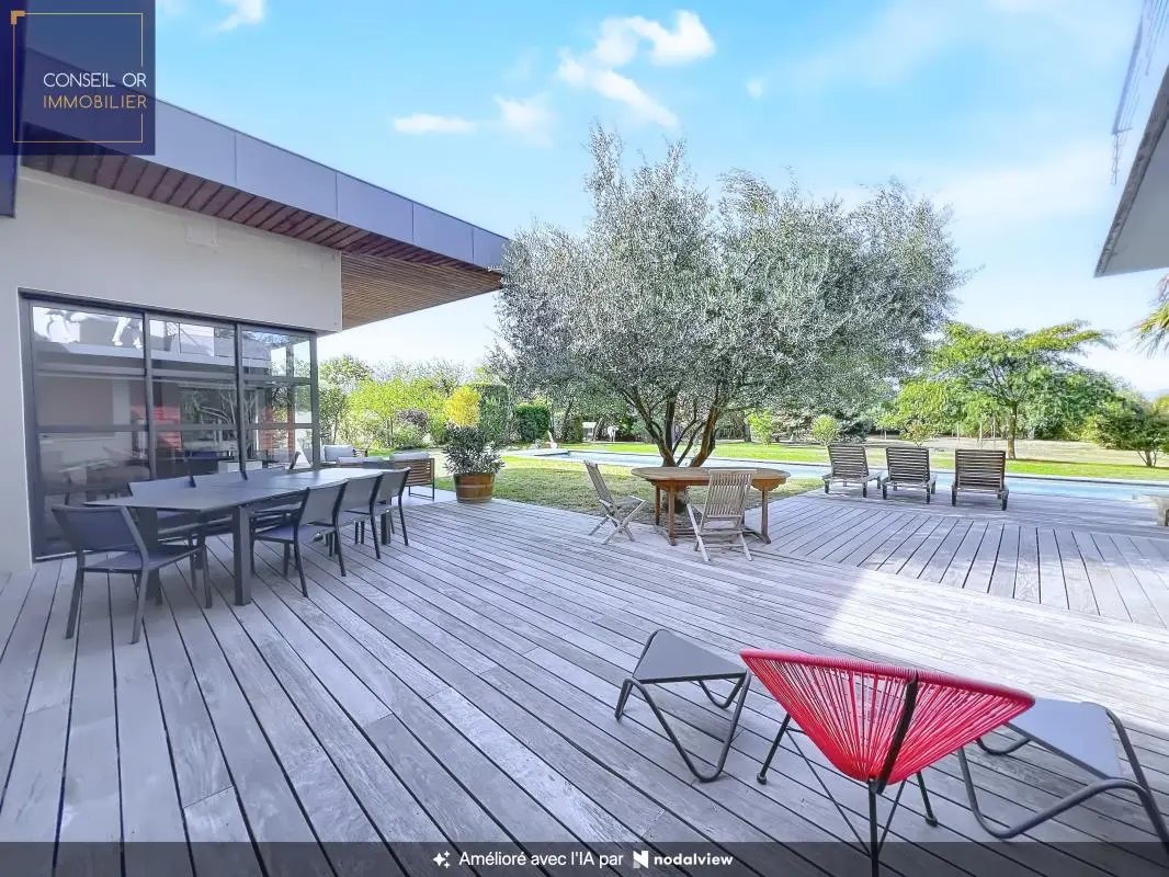 Maison à vendre, 221m², Saint-Genis-Laval
