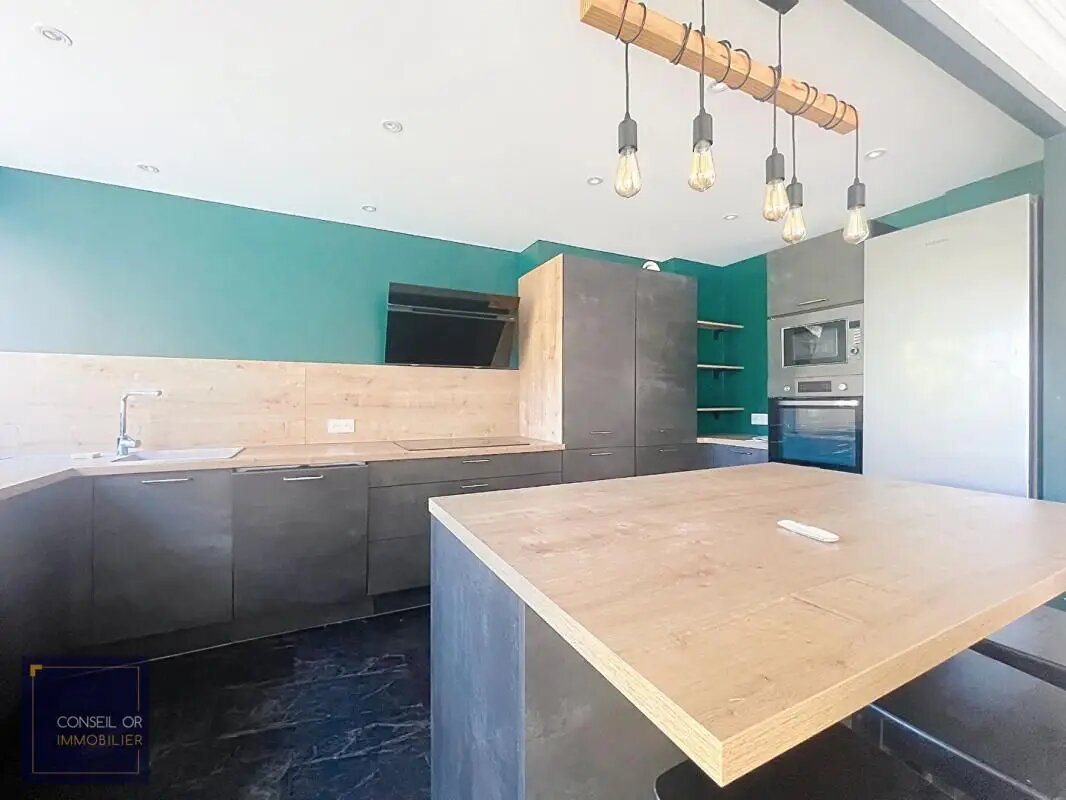 Appartement à louer, 94m², Oullins