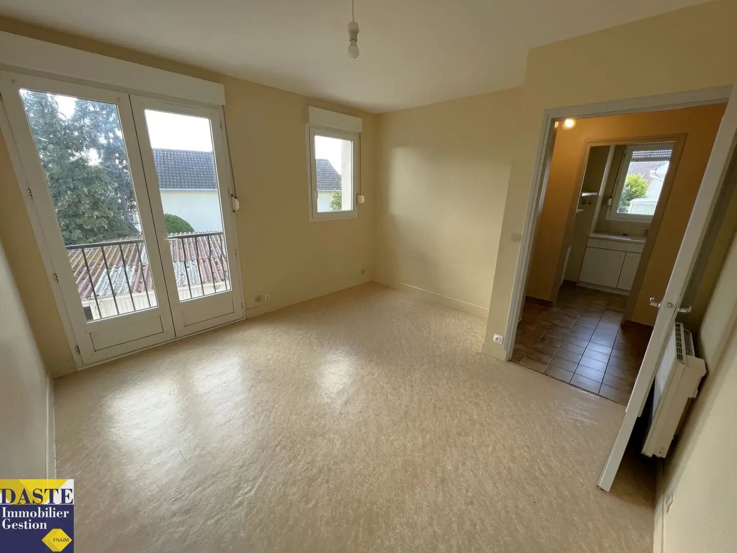 Appartement à louer, 24m², Pontault-Combault