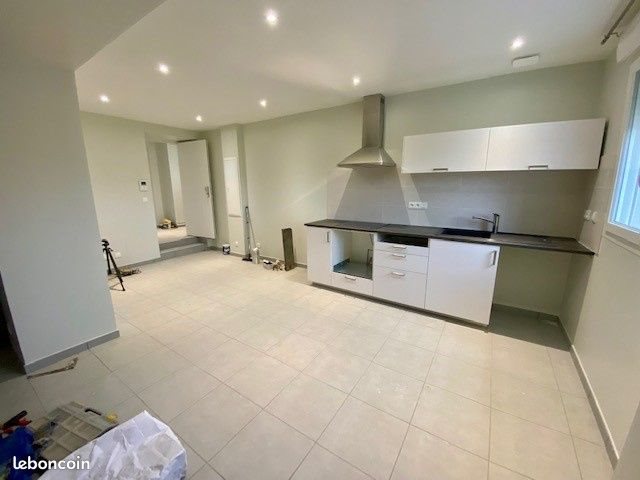 Appartement à louer, 37m², Simandres