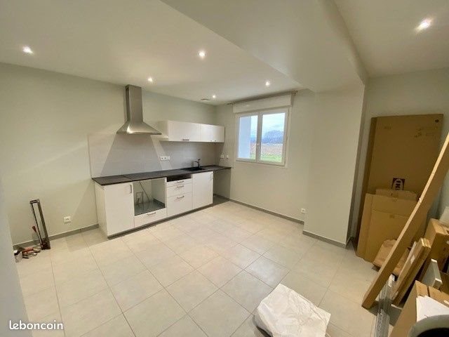 Appartement à louer, 37m², Simandres