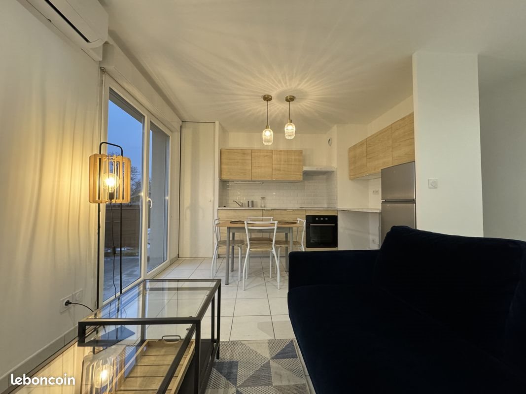 Appartement à louer, 41m², Ternay