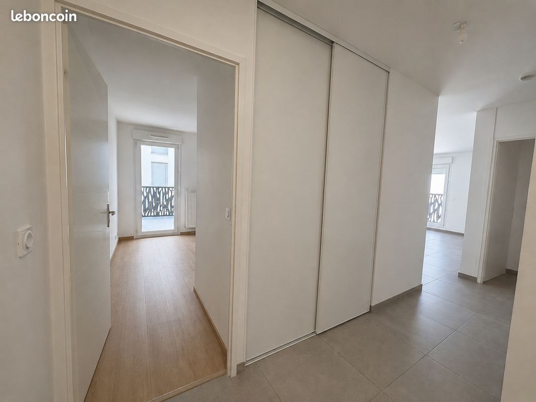 Appartement à louer, 62m², Saint-Laurent-de-Mure
