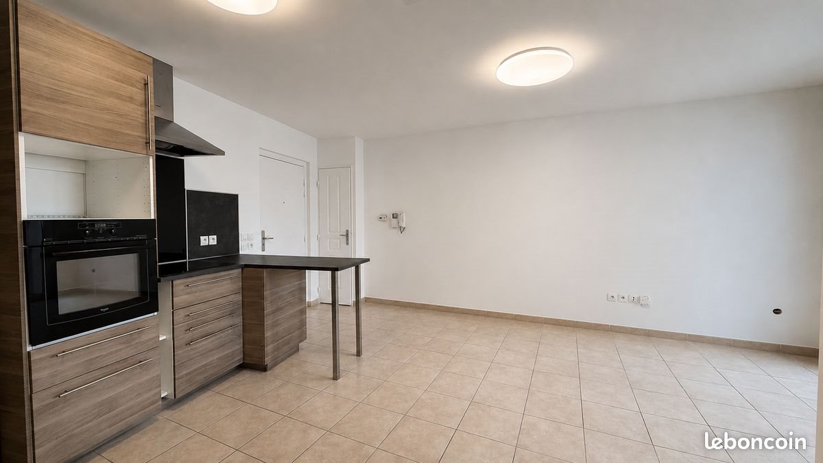 Appartement à louer, 42m², Mions