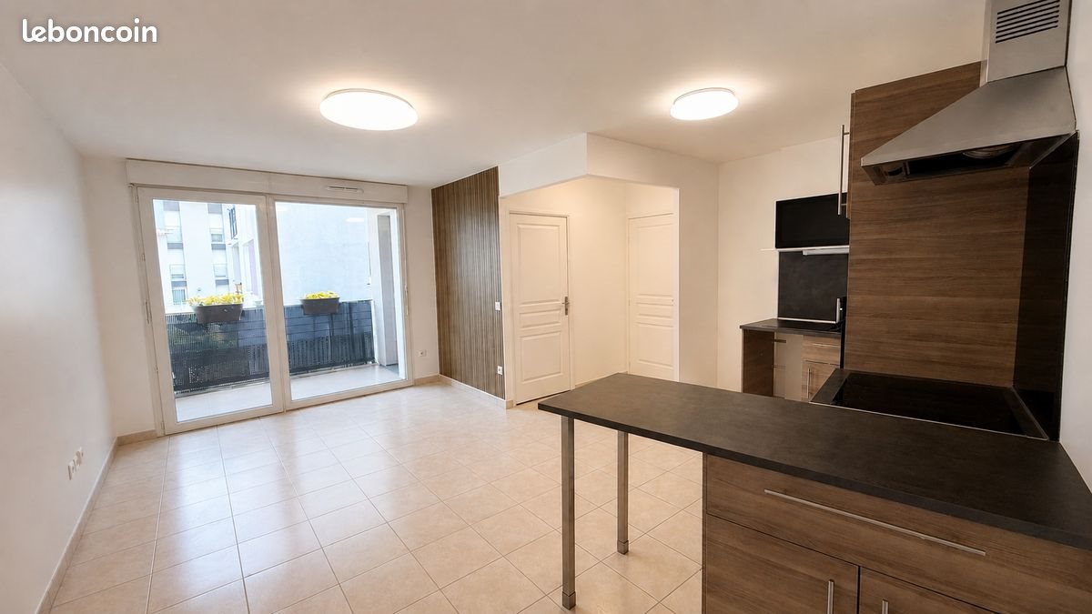Appartement à louer, 42m², Mions