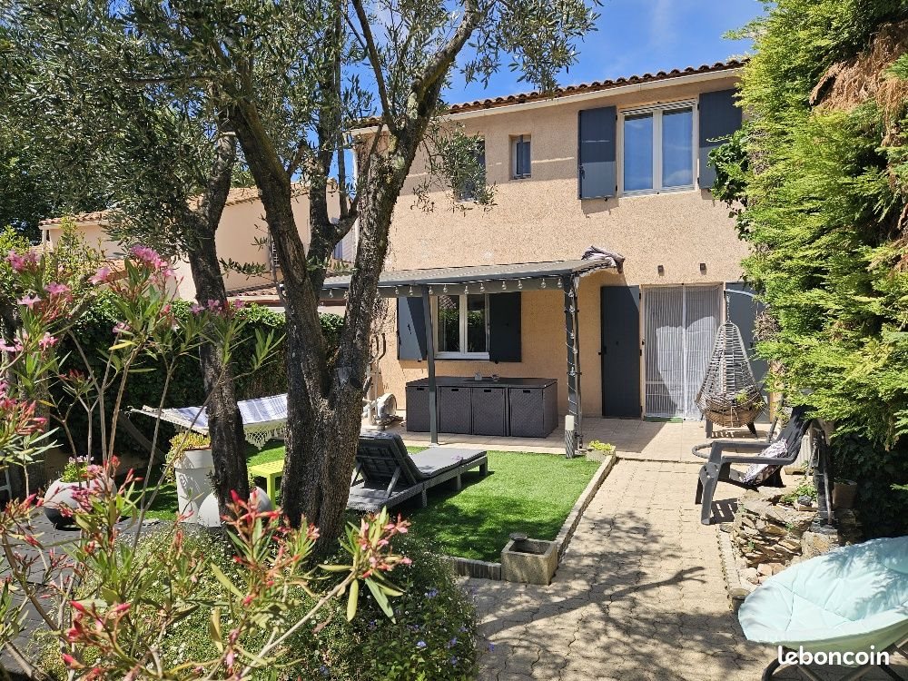 Maison à vendre, 91m², Orange