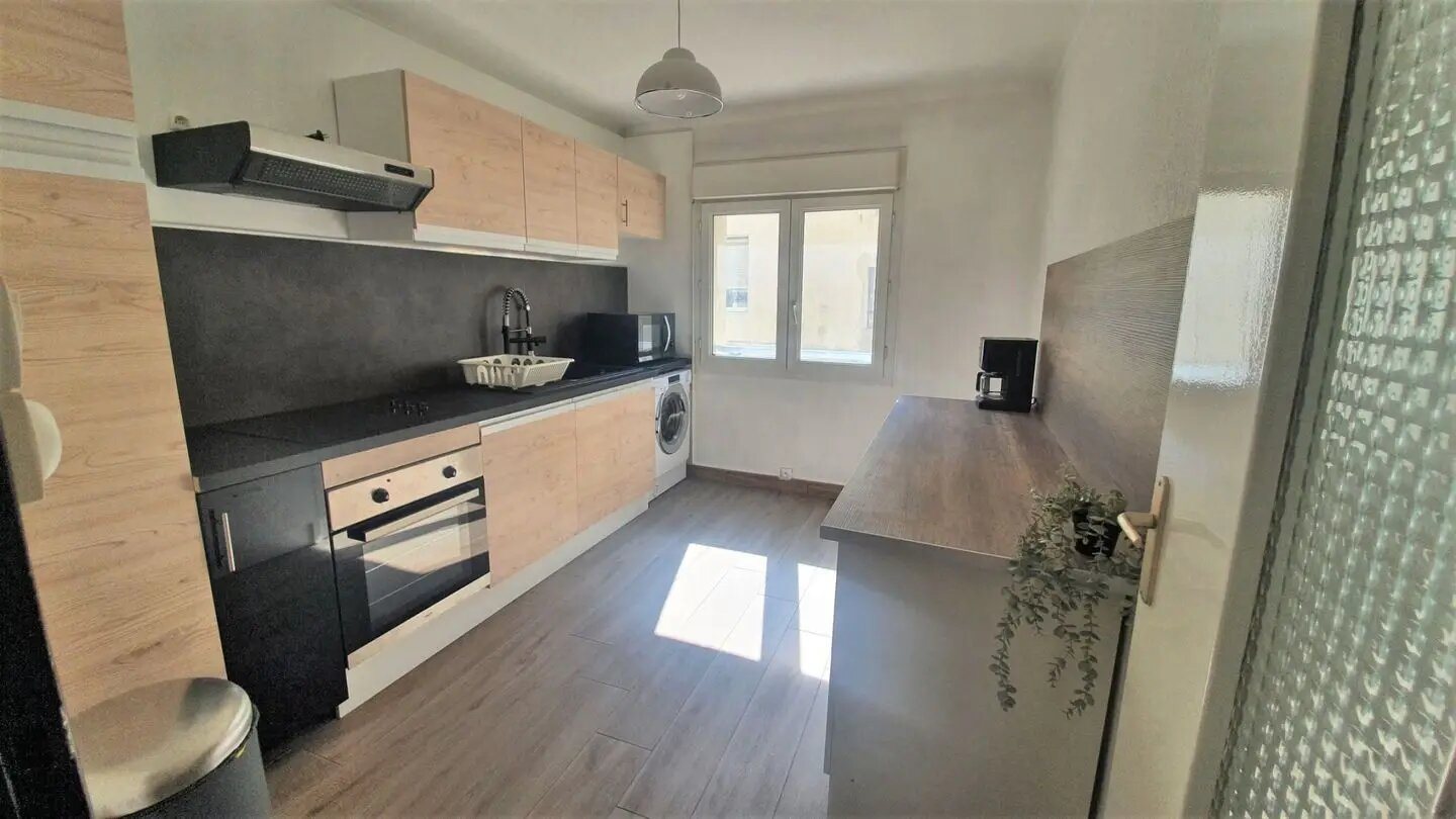 Appartement à louer, 50m², Orange