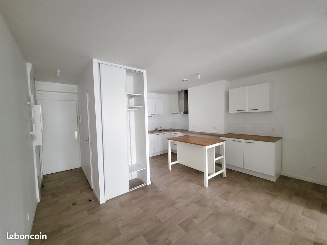 Appartement à louer, 51m², Lille
