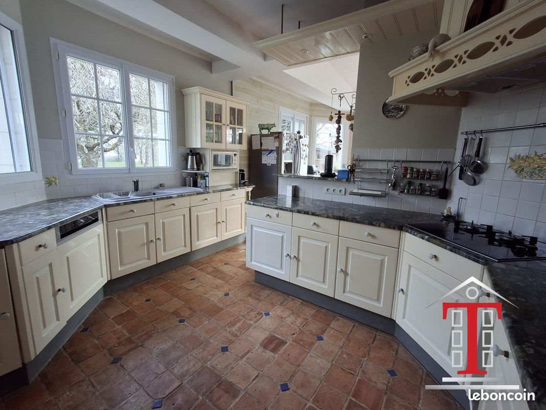 Maison à vendre, 240m², Trélazé