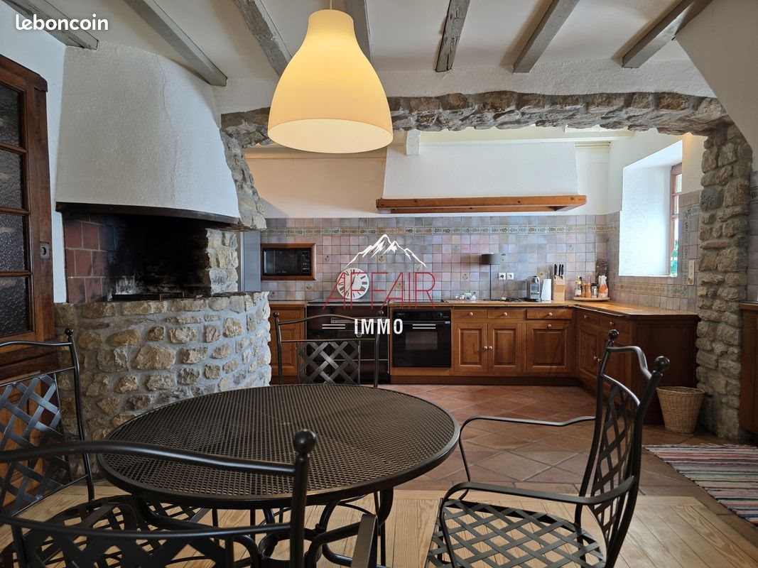 Maison à vendre, 170m², Archamps